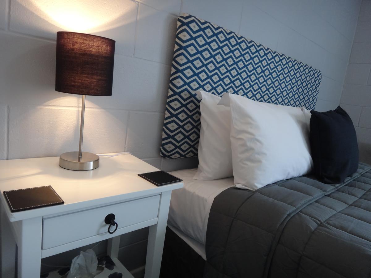 Amble In Motel Stratford Eksteriør billede