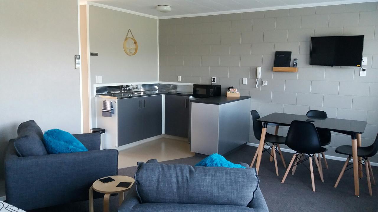Amble In Motel Stratford Eksteriør billede